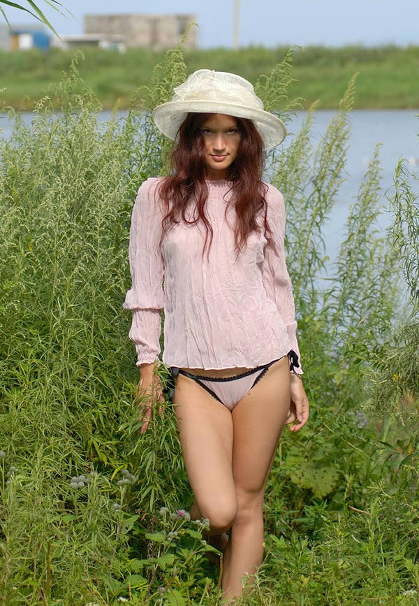 Каринка, 23
